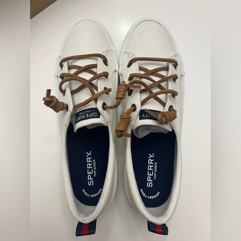 Sperry Women's Crest Vibe Classic Canvas Sneakers